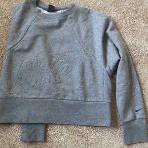 Nike Dri-fit sweatshirt
